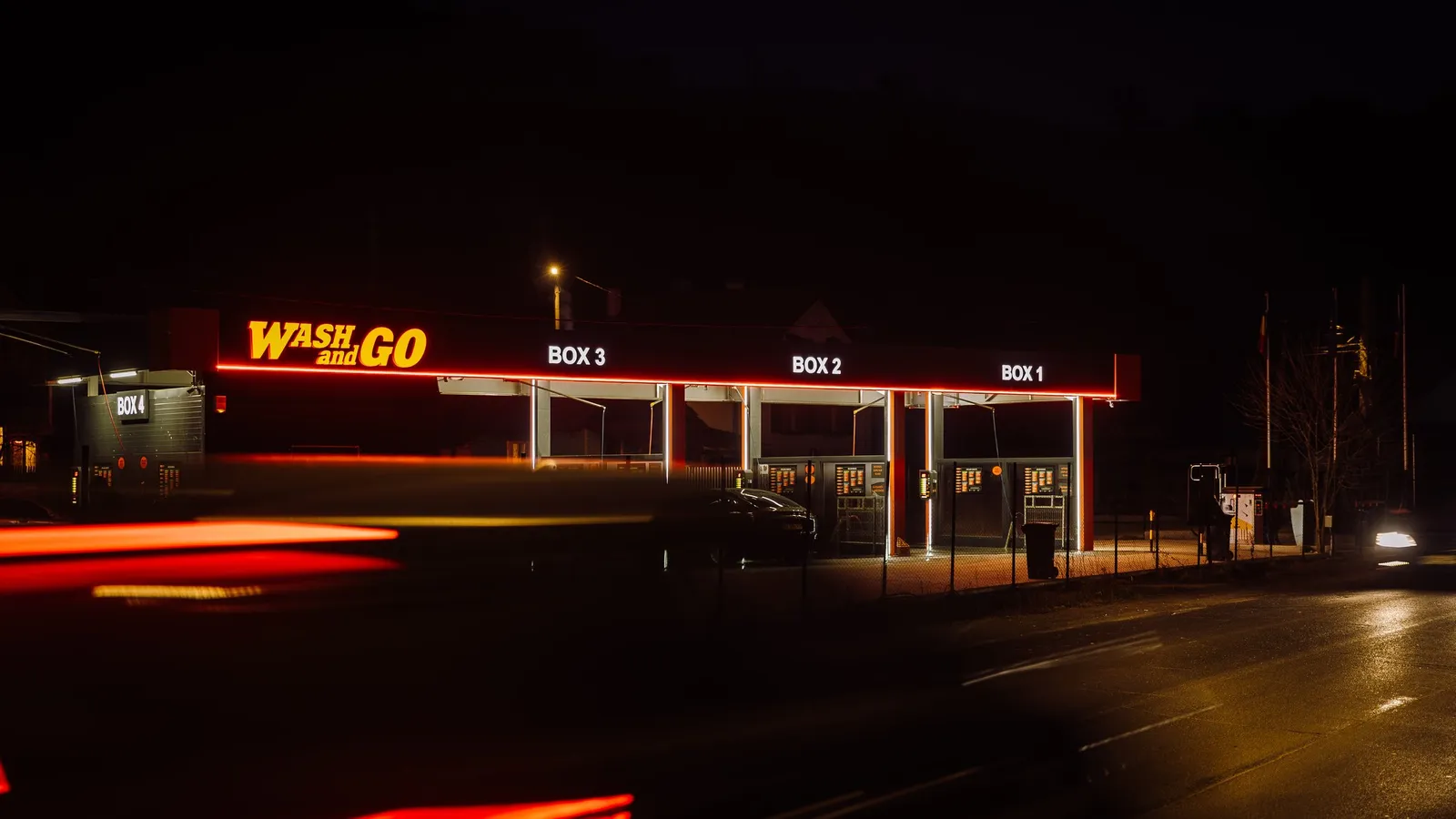 Post de spălare self-service Wash and Go, la Livezeni
